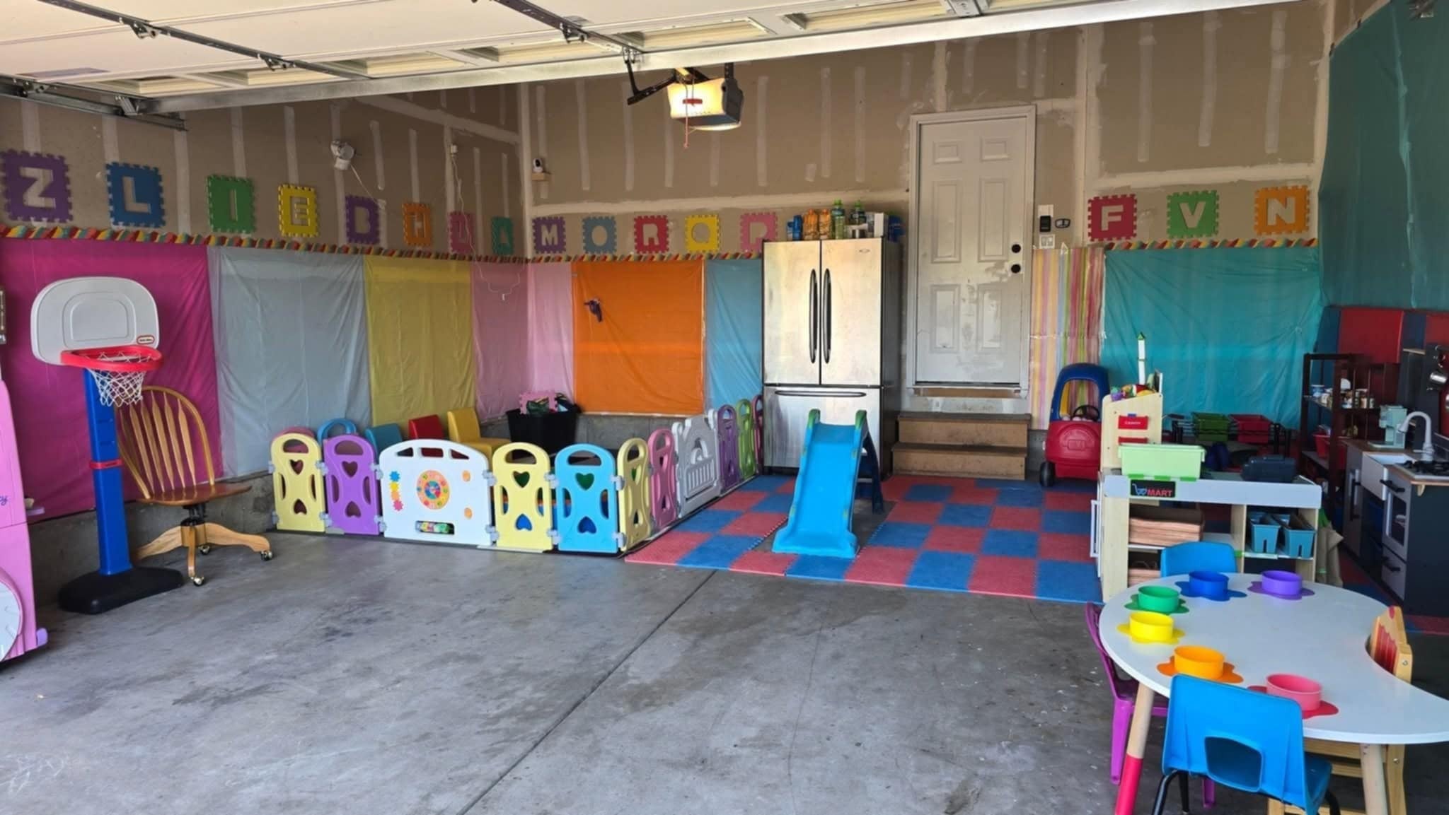 Daycare center tour - Image 9